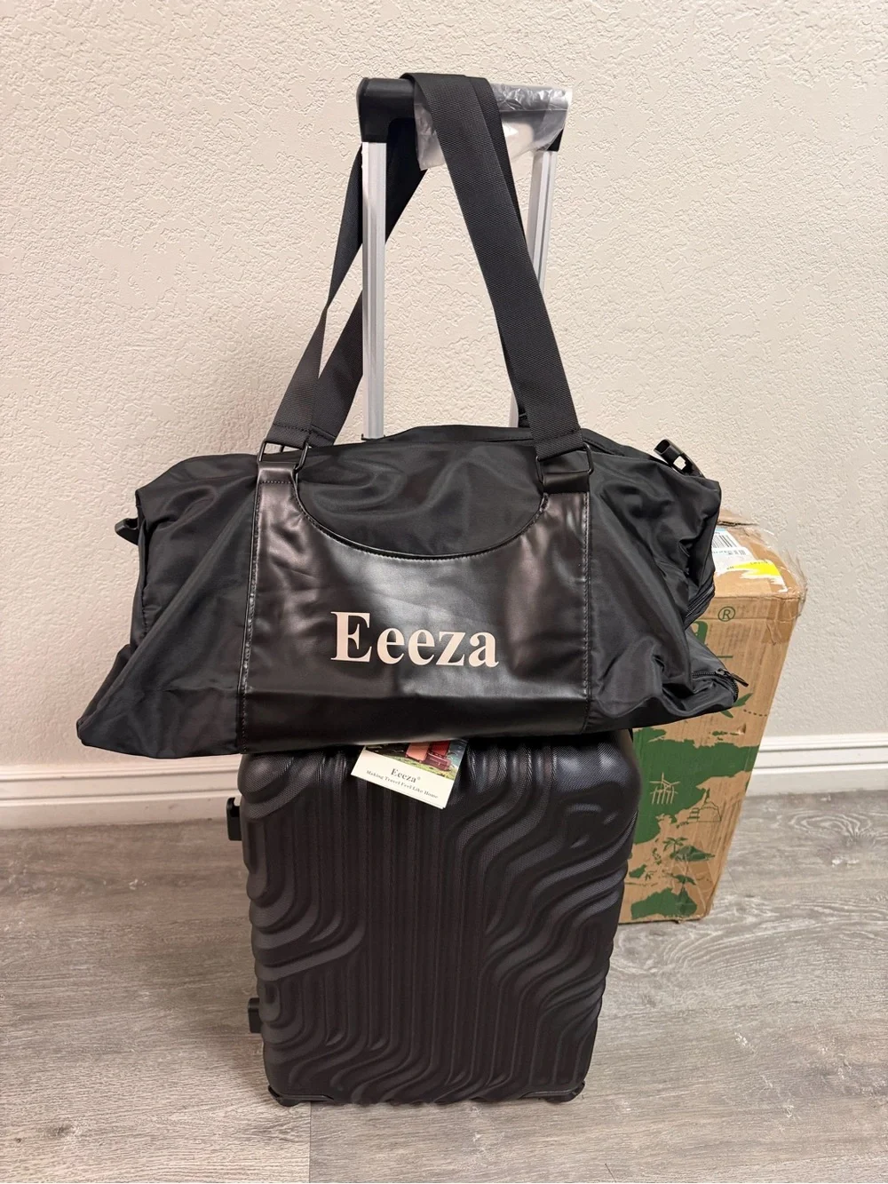 Black Hardside Spinner Carry-On Luggage Set